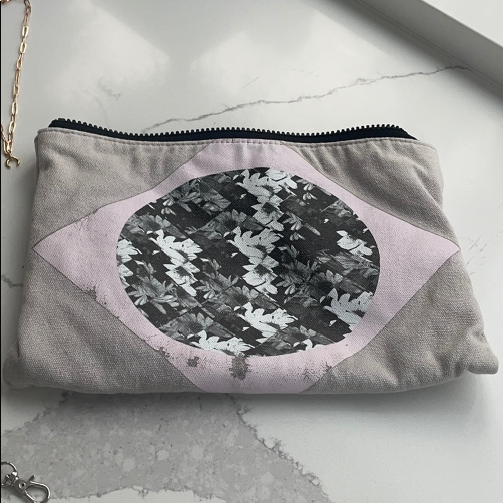 TIBI NEW YORK MAKEUUP BAG